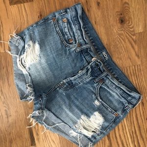 Distressed demon shorts. Size 26.